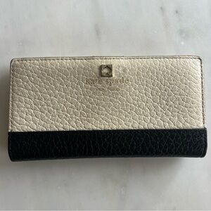 Kate Spade Black & White Envelope Wallet